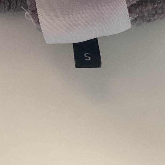 Girls grey and black tie dye sweatshirt, size small - Picture 5 of 5